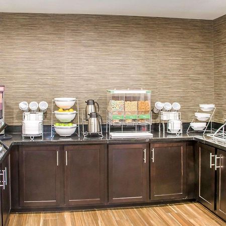 Comfort Inn & Suites San Marcos Buitenkant foto