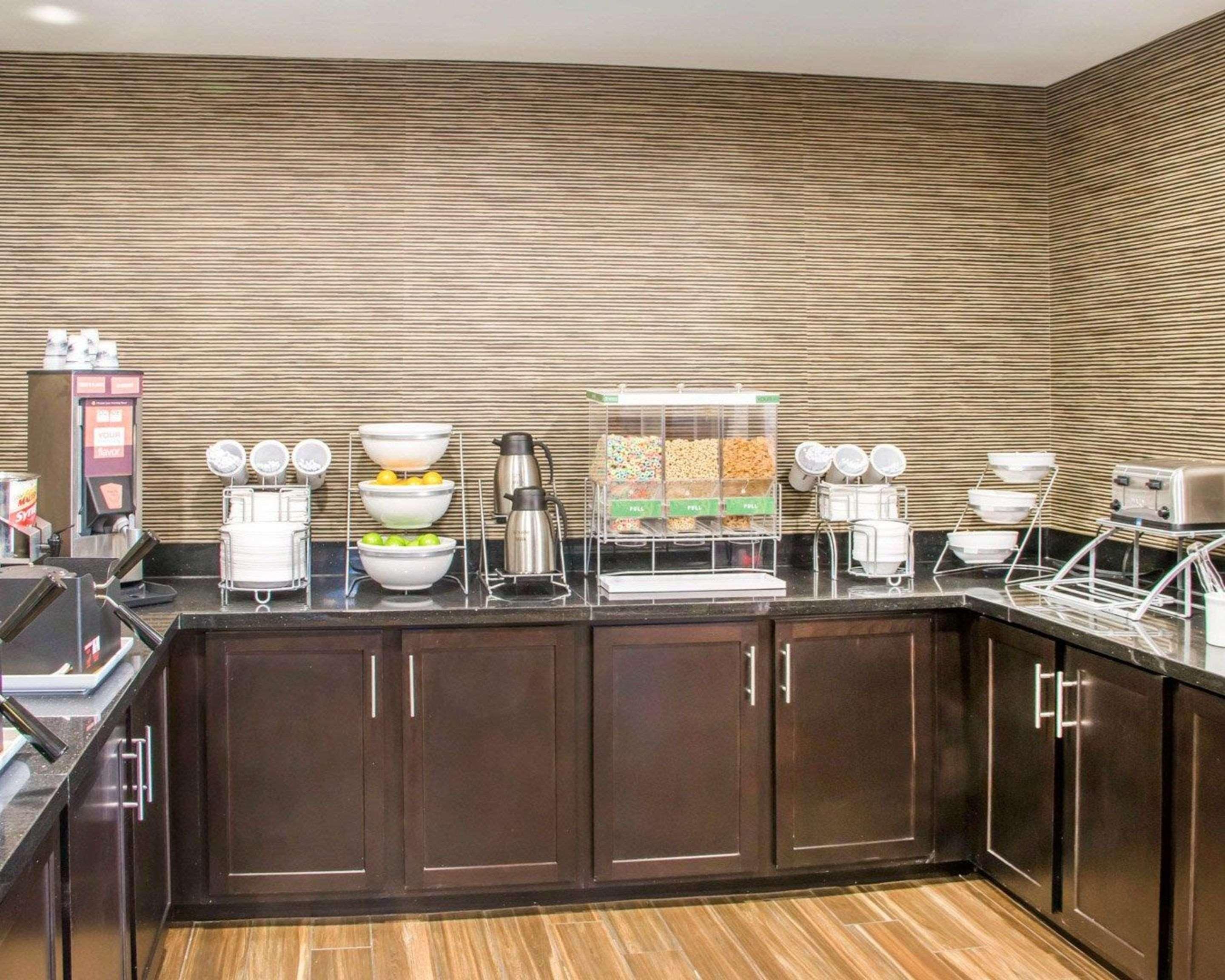 Comfort Inn & Suites San Marcos Buitenkant foto