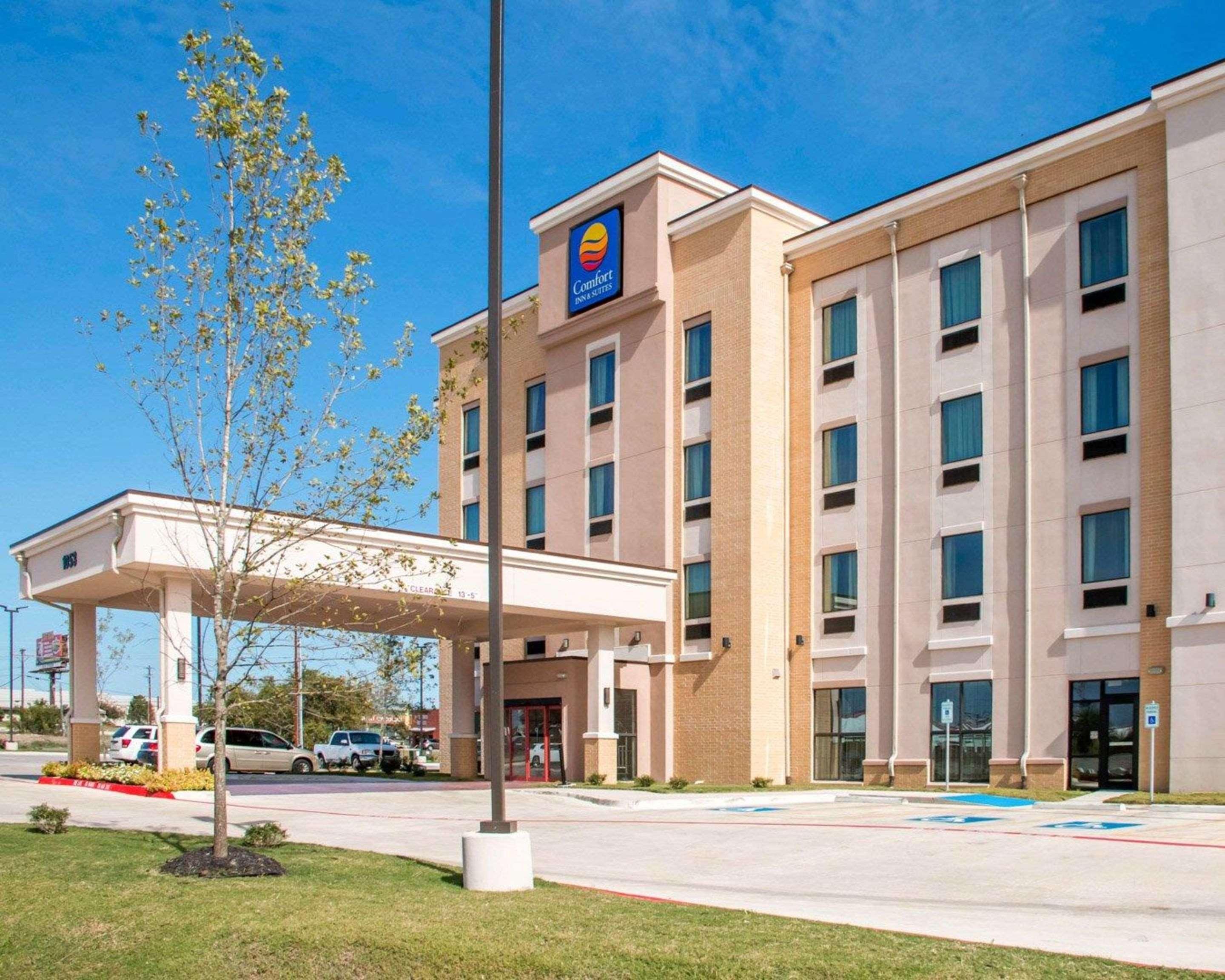 Comfort Inn & Suites San Marcos Buitenkant foto
