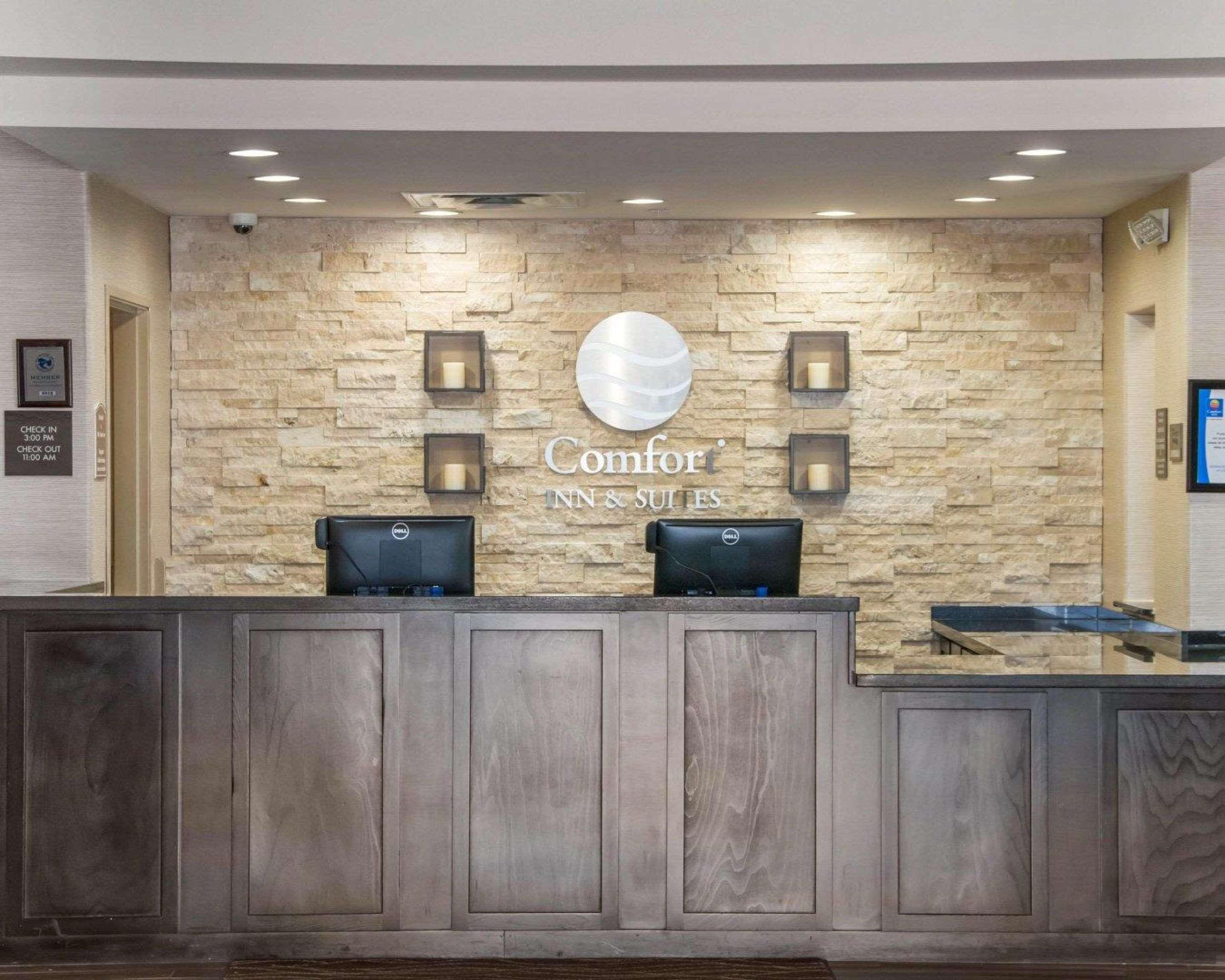Comfort Inn & Suites San Marcos Buitenkant foto