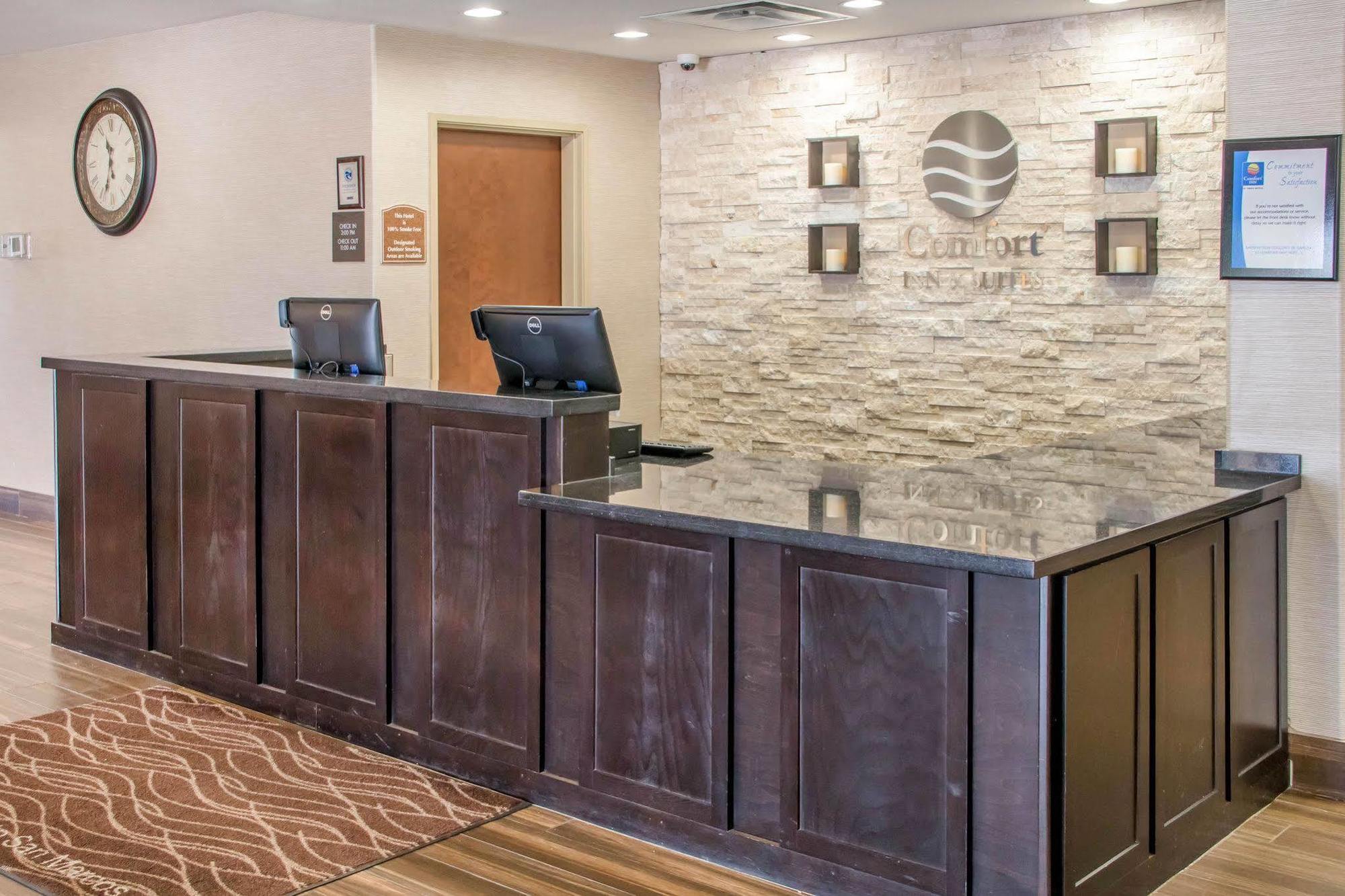 Comfort Inn & Suites San Marcos Buitenkant foto