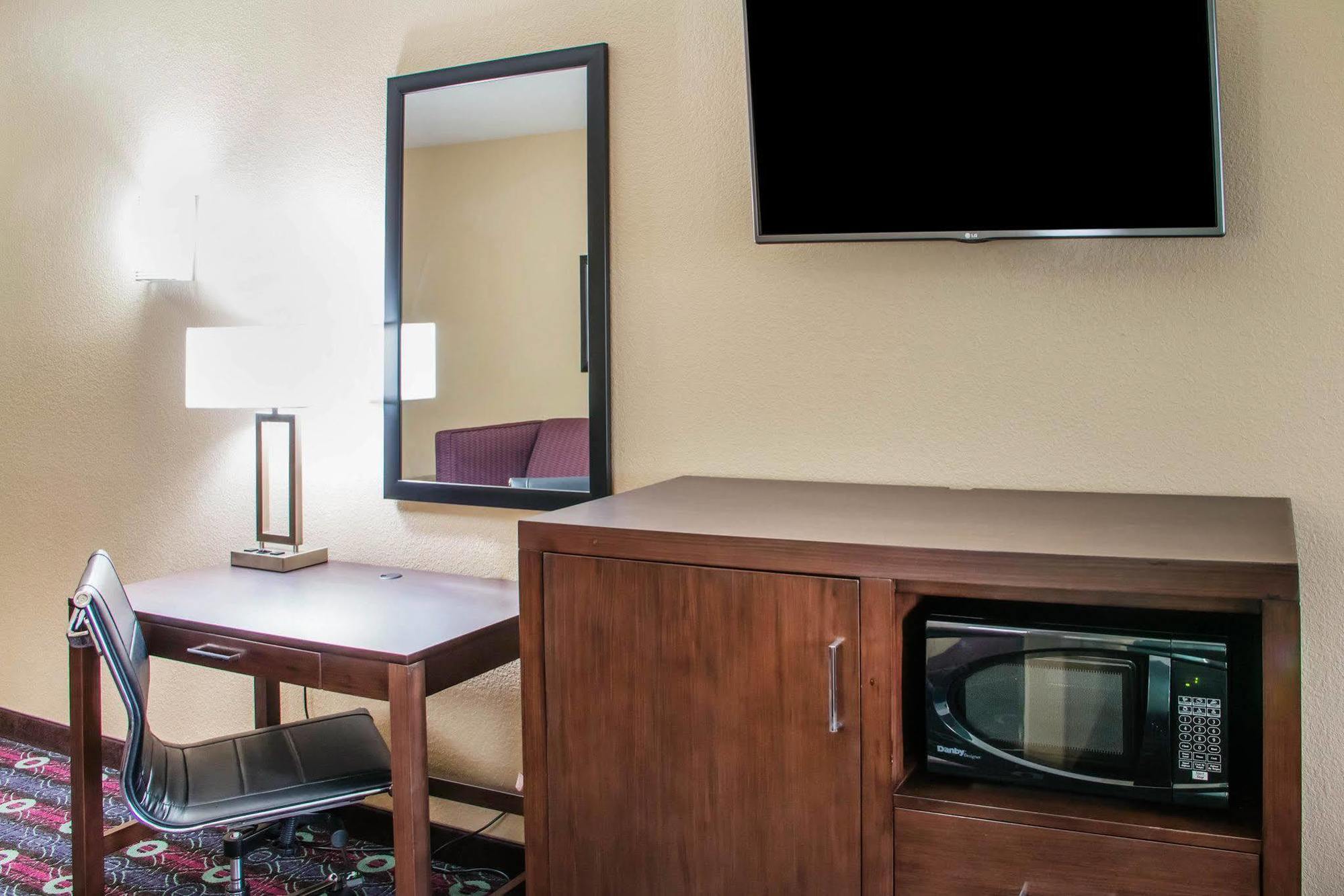 Comfort Inn & Suites San Marcos Buitenkant foto